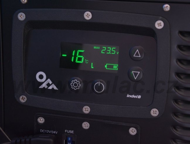 TB100 STEEL BLACK OFF Indel B kompresorová autochladnička, 97L, 12/24V