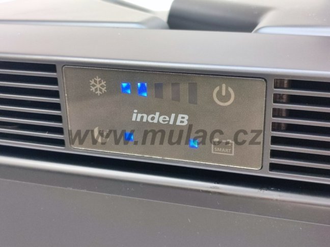 Indel B SLIM 90 OFF vestavná kompresorová chladnička, 12/24V
