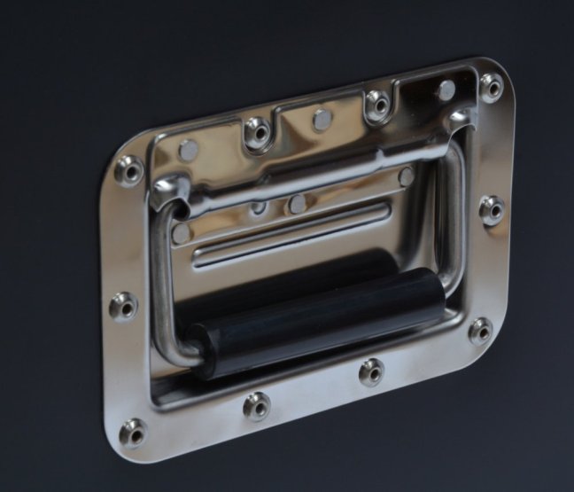 TB130 STEEL BLACK OFF kompresorová autochladnička, 124 litrů, 12/24V