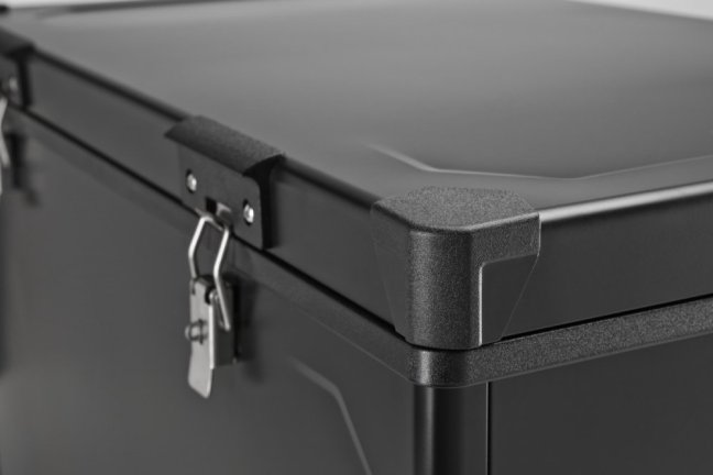 TB92 DD STEEL BLACK OFF kompresorová autochladnička Indel B, 83L, 12/24V