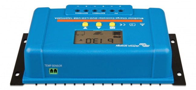 Victron Energy PWM  DUO 12/24V 20A LCD+USB pro dvě baterie